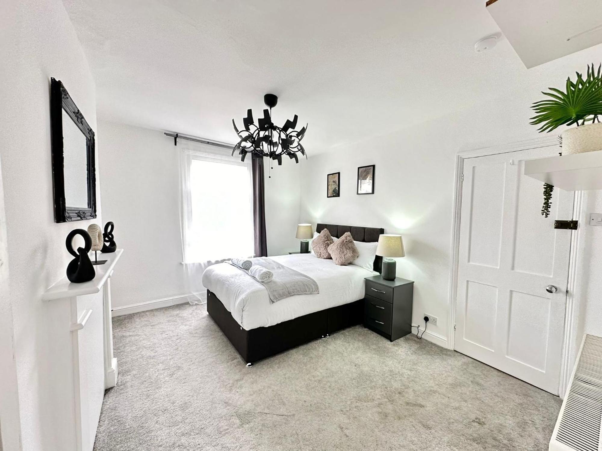 Comfortable Family Near Apartment London