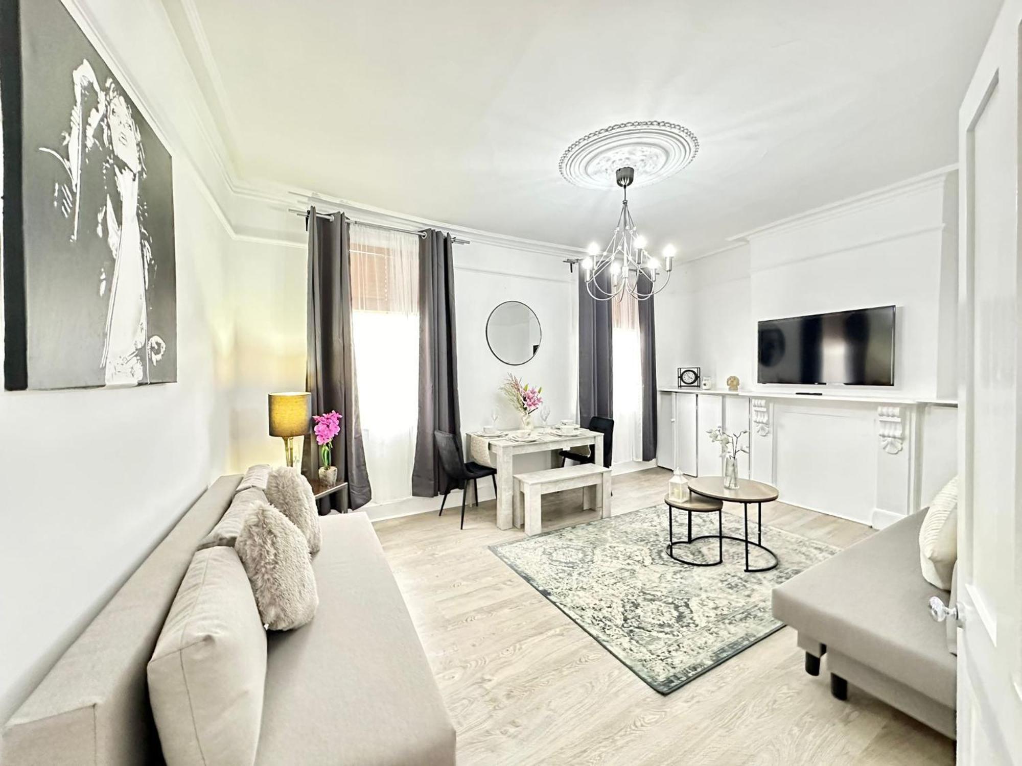 Apartment Comfortable Family Near *